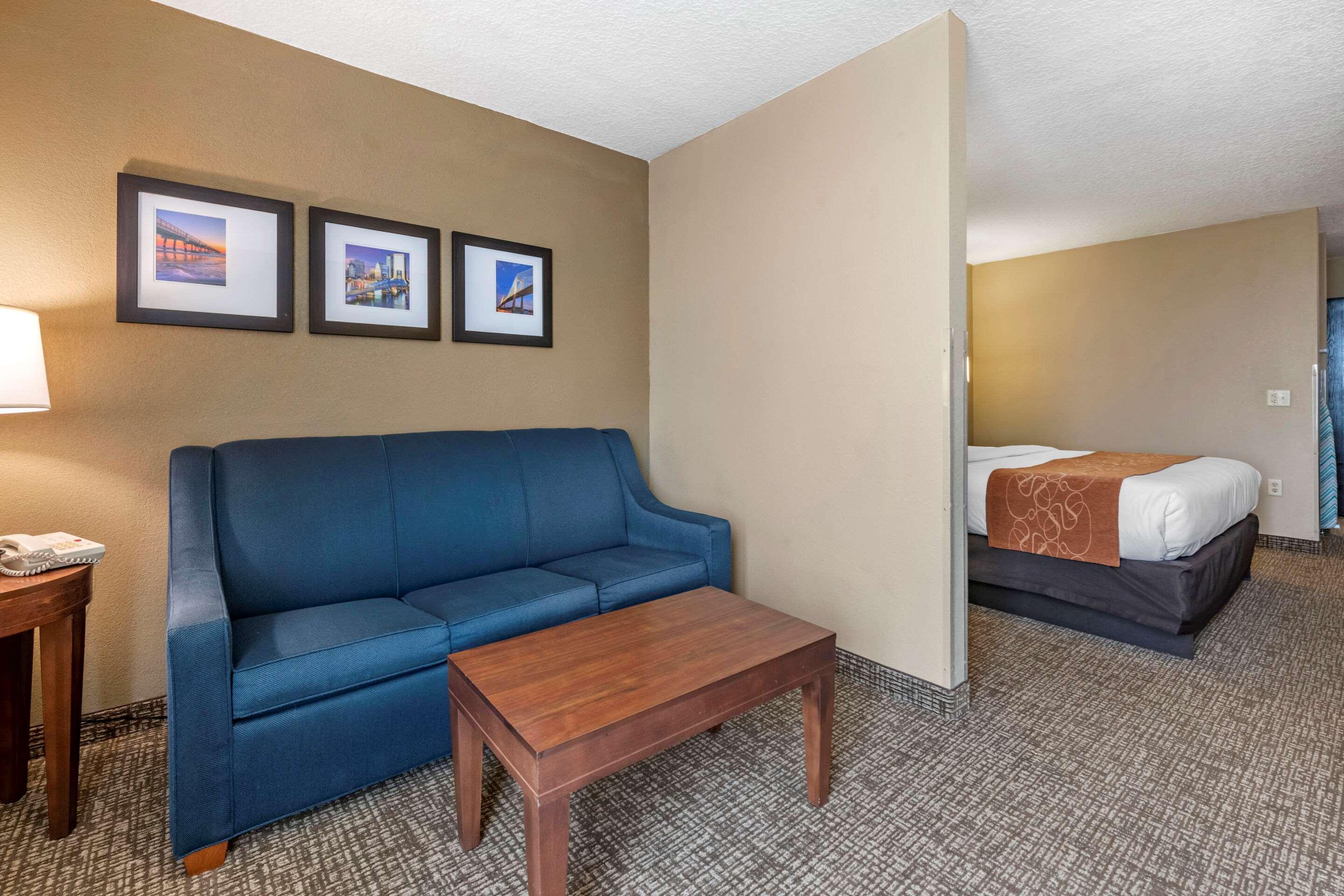 Comfort Suites Baymeadows Near Butler Blvd Jacksonville Exterior foto