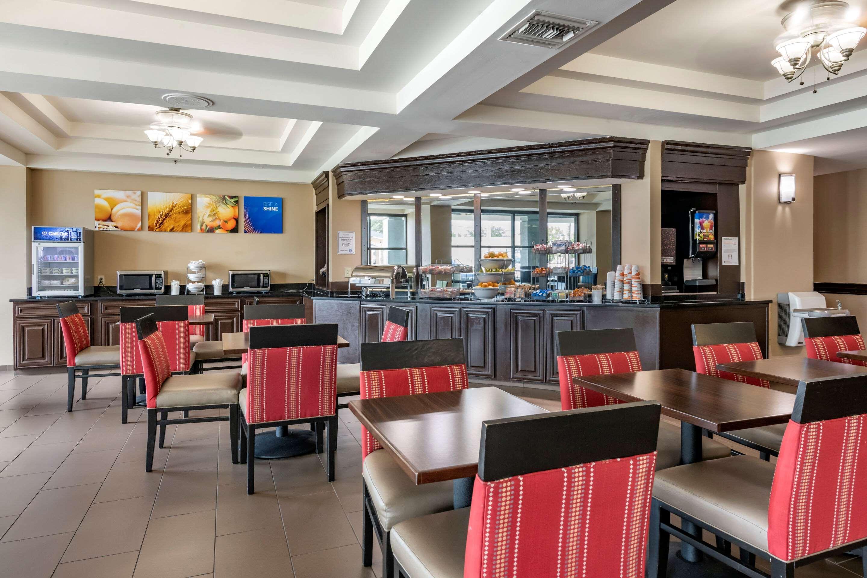 Comfort Suites Baymeadows Near Butler Blvd Jacksonville Exterior foto